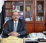 رئيس مجلس الشورى يهنئ عمّال وعاملات اليمن بعيدهم العالمي